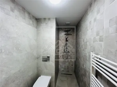 Apartament in zona Ultracentrala, 58 mp utili, recent renovat - foto 8