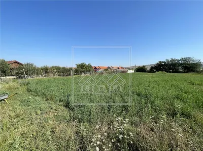 Teren Intravilan 2162 mp + Casa | Dubla deschidere | Miercurea Sibiului - foto 3