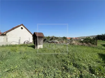 Teren Intravilan 2162 mp + Casa | Dubla deschidere | Miercurea Sibiului - foto 10