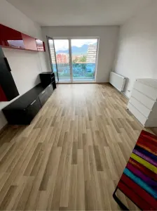 Apartament 2 camere decomandat  ,parcare, Alphaville- Carpatilor - foto 3