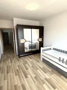 Apartament 2 camere decomandat  ,parcare, Alphaville- Carpatilor - foto 4