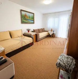 Apartament 2 camere decomandat, etajul 3 ,mobilat ,utilat , parcare ,boxa Astra- Sitarului - Brasov