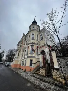Cladire suprafata 800mp - foto 3