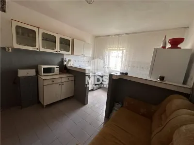 Mobilat si utilat, 55 mp, etaj intermediar in bloc anvelopat - foto 3
