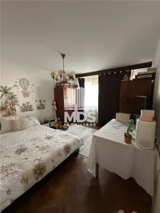 Decomandat la etaj 3 aproape de piata 700 bloc izolat - foto 4