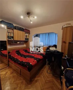 Etaj 1 cu 2 bai, centrala propie in zona Soarelui - foto 4
