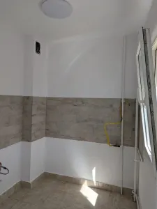 Amenajat complet la etajul 1in bloc reabilitat termic - foto 5
