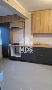 Apartament cu scara interioara linga Casa Tineretului - foto 3