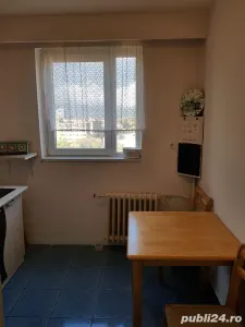Decomandat, et intermediar , mobilat si utilat - foto 1