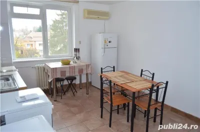 Mobilat si utilat in bloc de caramida, linga Medicina - foto 1
