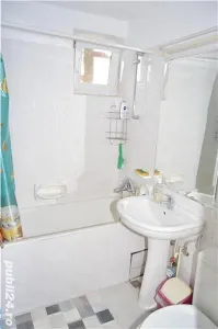 Mobilat si utilat in bloc de caramida, linga Medicina - foto 11