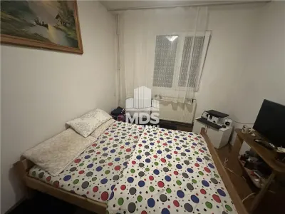 Confort 1 la etajul 2, model mare  cu centrală propie lingă Piața Doina - foto 4