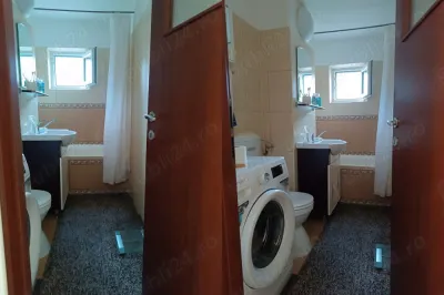 Decomandat cu 2 bai și 2 balcoane in bloc Izolat - foto 4