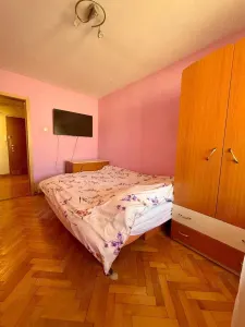Decomandat cu 2 bai si 2 balcoane, linga Sala Olimpia - foto 6