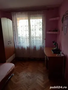Decomandat cu 2 bai si 2 balcoane, linga Sala Olimpia - foto 7