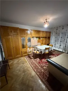 Decomandat la etajul 2, model mare - Timisoara