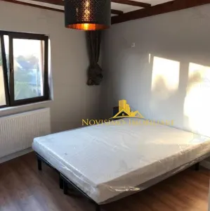 APARTAMENT DE INCHIRIAT CU 3 CAM. IN ZONA SEMICENTRALA ,PARCARE - foto 4