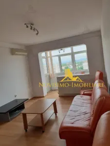 APARTAMENT DE INCHIRIAT CU 4 CAMERE IN ZONA REPUBLICII - foto 2