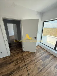 NOVISIMO-IMOBILIARE: VILA IN ZONA ALBERT - foto 3