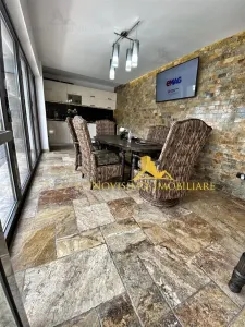 NOVISIMO-IMOBILIARE: VILA CU PISCINA - foto 6