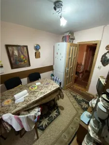 4 camere etaj 2 Mall - foto 4