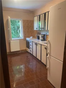 Decomandat cu 2 băi și 2 balcoane la etajul 2, lingă Parcul Clăbucet - foto 5