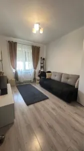 Decomandat la etaj 2 cu loc de parcare inclus - foto 6