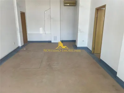 NOVISIMO-IMOBILIARE: SPATIU COMERCIAL DE INCHIRIAT ULTRACENTRAL - foto 2