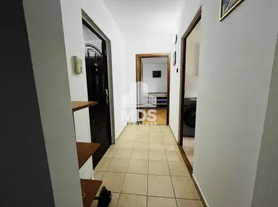 Decomandat cu 2 balcoane, et 3, mobilat, linga Shopping City - foto 17