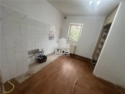 Etaj 3, 55 mp in bloc anvelopat linga parcul Clabucet - foto 7