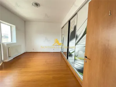 NOVISIMO-IMOBILIARE: VILA  IN ZONA CENTRALA - foto 7