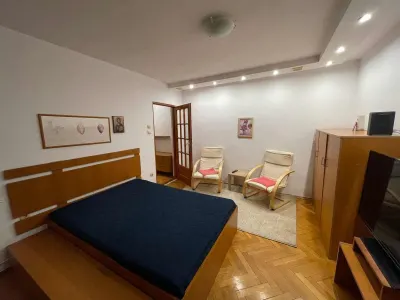 Decomandat, mobilat si utilat, Piata Marasti - Timisoara