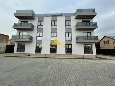 NOVISIMO-IMOBILIARE: APARTAMENT CU 3 CAM. + GRADINA - Ploiesti