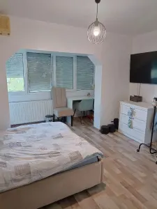 Decomandat cu 2 bai si 2 balcoane linga Nora - foto 5