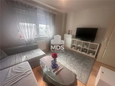 Mobilat si utilat, 77mp utili la et 3 in bloc din 2000 - foto 9