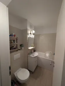 Decomandat cu 2 bai, mobilat si utilat - foto 7