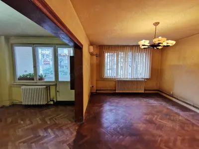 4 camere cu 2 bai in bloc reabilitat linga Punctele Cardinale - foto 11