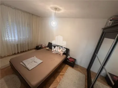 Etaj 2 cu 2 bai in bloc izolat, aproape de Mall - foto 3