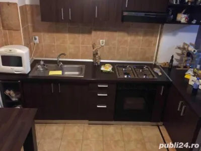 3 camere in bloc din 2008 cu curte propie - foto 12