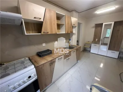 Mobilat si utilat la etajul 1 linga Generala 30 - foto 3