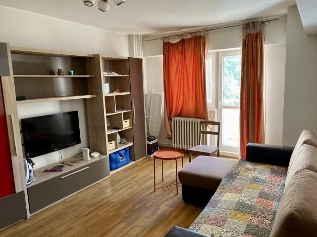 Decomandat, 36 mp linga parcul Padurice - Timisoara