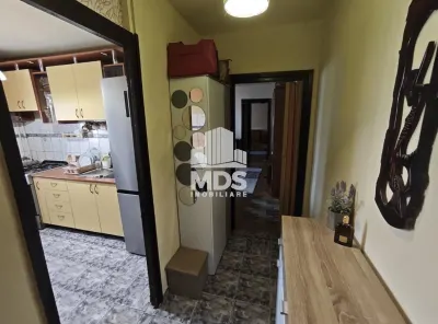 Model mare in bloc anvelopat, etaj intermediar - foto 4