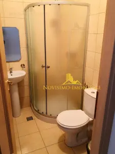 APARTAMENT  CU 3 CAMERE  , BLOC NOU  IN ZONA CENTRALA , 2 BAI - foto 11