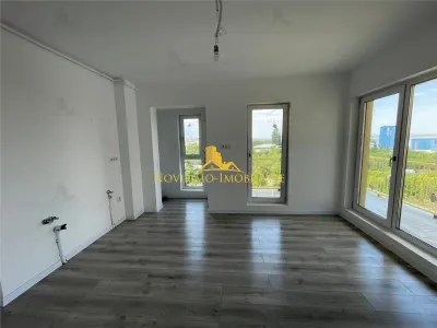 APARTAMENT CU 3 CAMERE IN ZONA SEMICENTRALA - foto 3