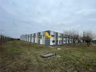 NOVISIMO-IMOBILIARE: HALA DE INCHIRIAT  IN STARE EXCELENTA - foto 12