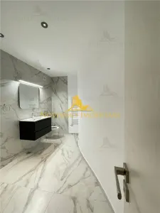 NOVISIMO-IMOBILIARE: SPATIU 4 CAM. DE INCHIRIAT IN ZONA CENTRALA - foto 18