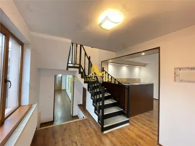 NOVISIMO-IMOBILIARE: VILA DE INCHIRIAT IN ZONA CENTRALA - foto 3