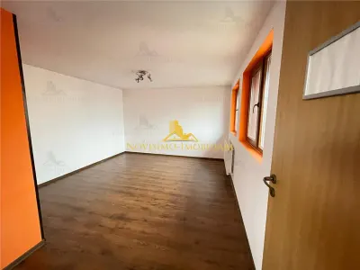 NOVISIMO-IMOBILIARE: VILA DE INCHIRIAT IN ZONA CENTRALA - foto 9