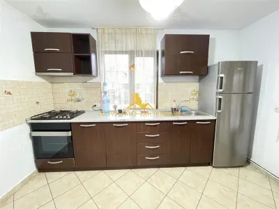 NOVISIMO-IMOBILIARE:VILA DE INCHIRIAT IN ZONA ALBERT - foto 14