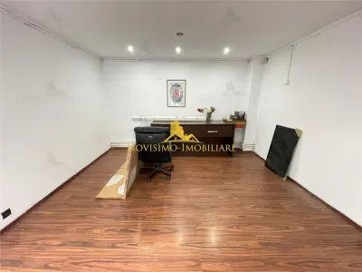 NOVISIMO-IMOBILIARE: VILA DE INCHIRIAT IN ZONA CENTRALA - foto 12